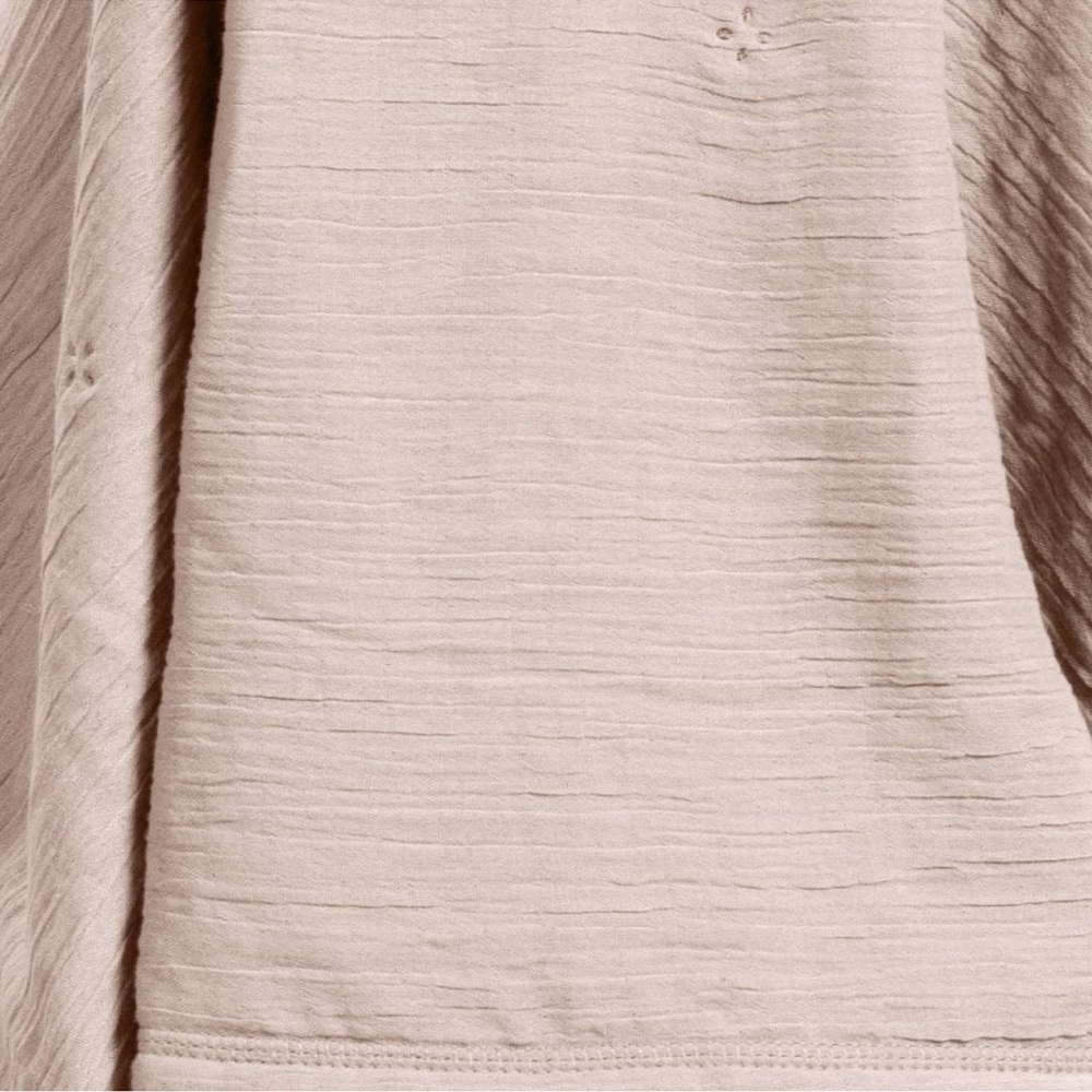 Threshold Blush Gauze Throw Reverse Blanket - Picture 8 of 9